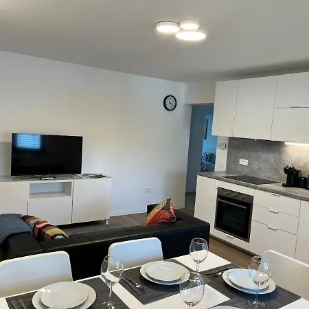 Kovaceva Apartments, Marice Kovaceve 15, App 1, Free Parking *